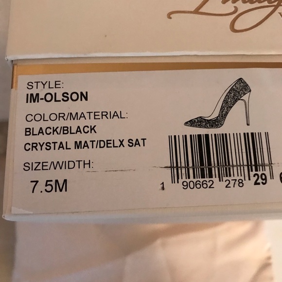 Shoes - Picture 1 of 6